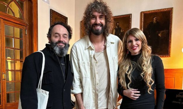 Mikel Izal: un viaje musical desde el miedo hasta el paraíso