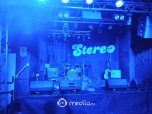 Stereo