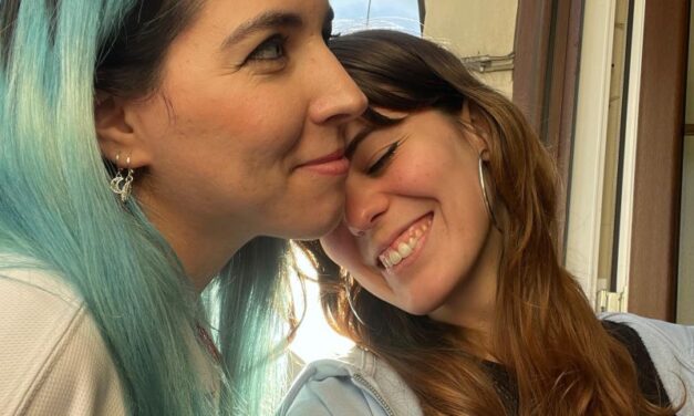 Celia Becks y Jordana B lanzan “Irte a Explorar”