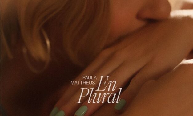 PAULA MATTHEUS En Plural