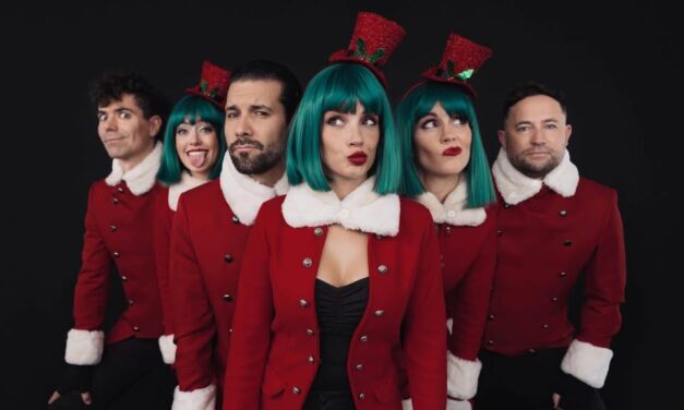 Broken Peach presenta Christmas Day
