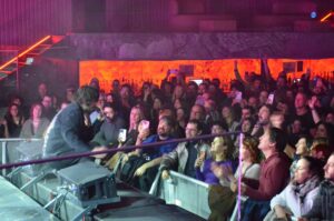 Rufus rinde Alicante a sus pies