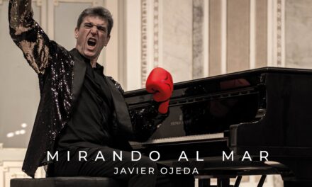 JAVIER OJEDA Mirando al mar