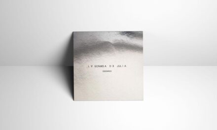 La sonrisa de Julia y su Enemigo