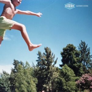 Bestia Bebé presenta Gustavo Costas