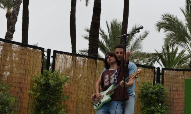 Gluu + Las Petunias en La Matinal