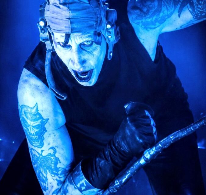Marilyn Manson Misa negra a 40 grados