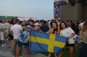 Viva Suecia y 15000 en Área 12 Alicante Público